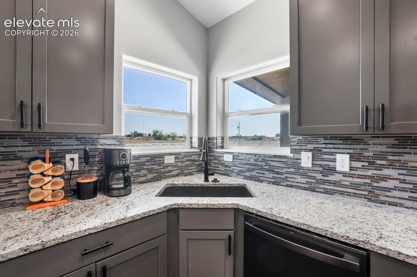 Photo 10 of 1180 N Saddle Ridge Lane, Pueblo