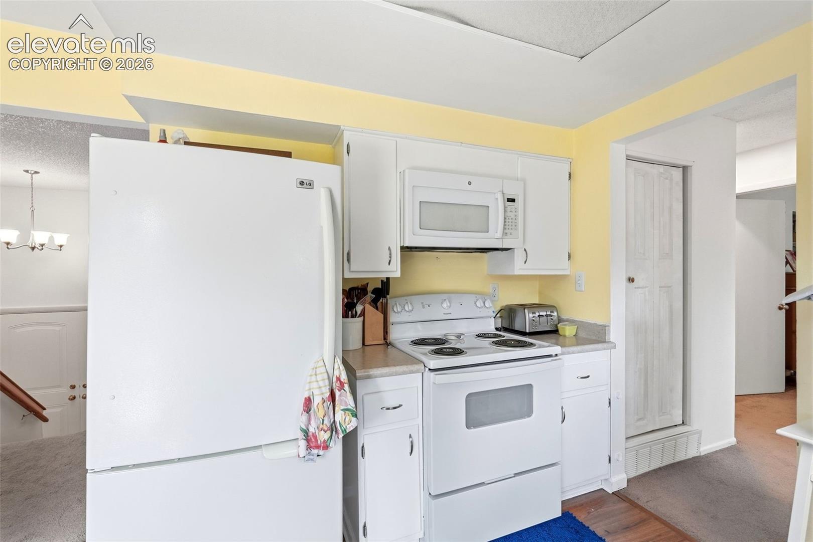 Photo 19 of 824 Squire Street, Colorado Springs