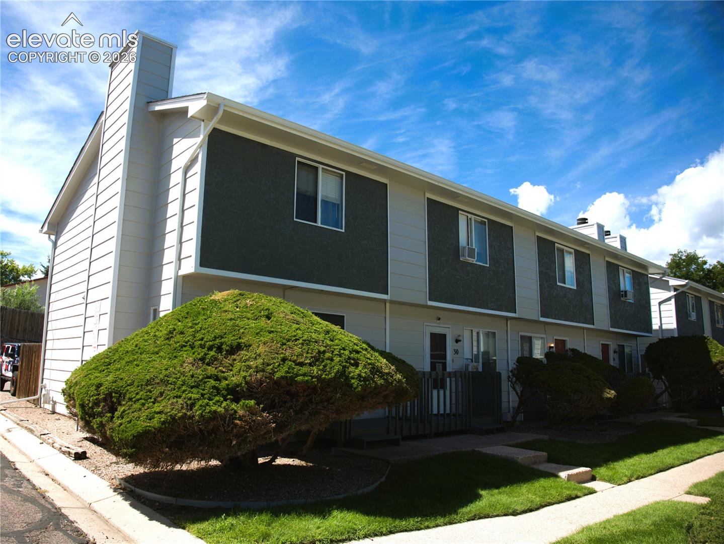 Photo 4 of 28 Murray Heights Drive, Colorado Springs