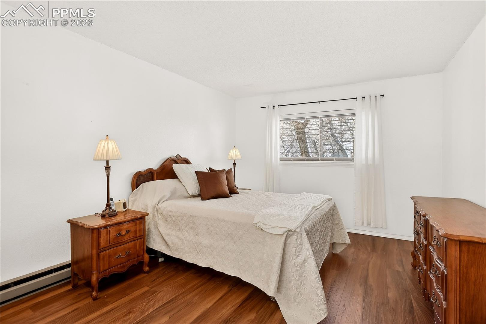 Bedroom 2 - upper level