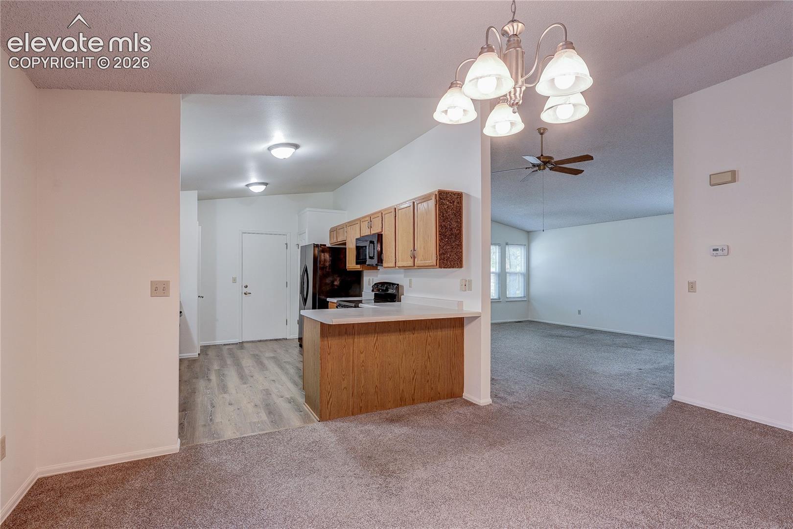 Photo 8 of 2533 Patriot Heights, Colorado Springs