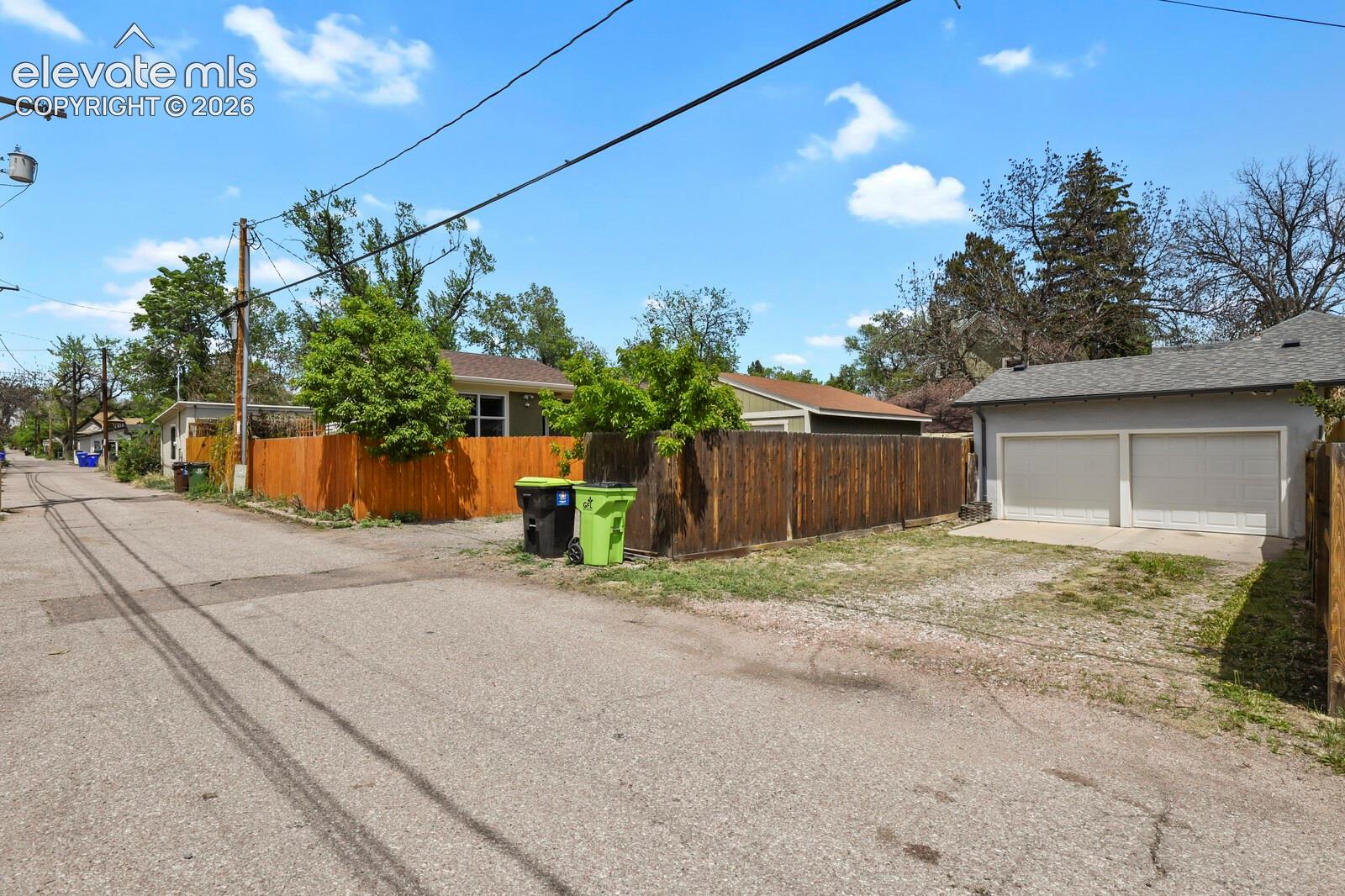 912 N Corona St, Colorado Springs, CO 80903