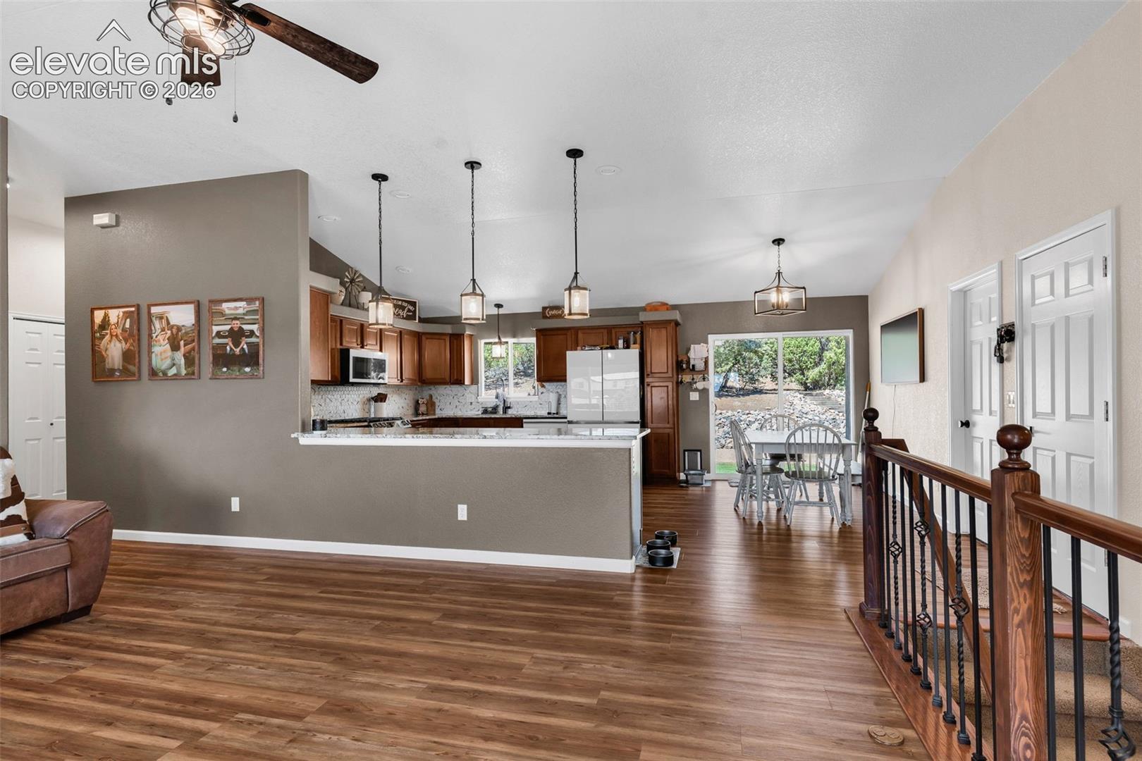 35 Cougar Loop, Canon City, CO 81212