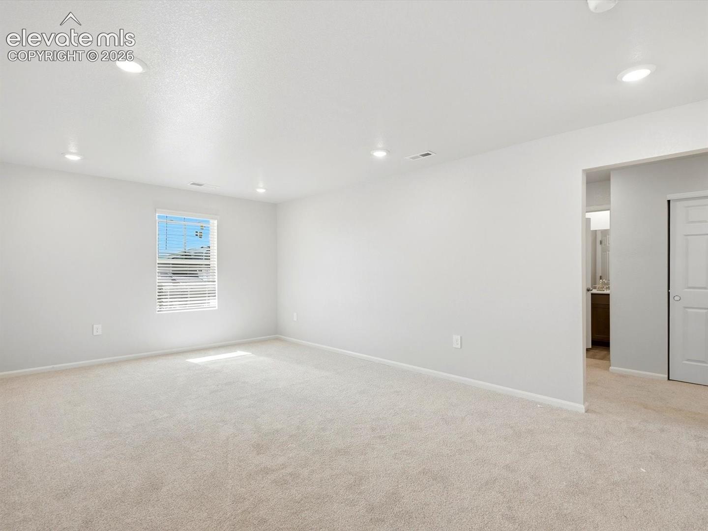 Photo 17 of 10833 Rolling Ranch Drive, Peyton