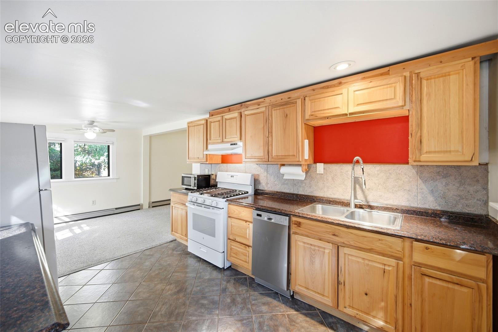 Photo 14 of 39 W Brookside Street, Colorado Springs