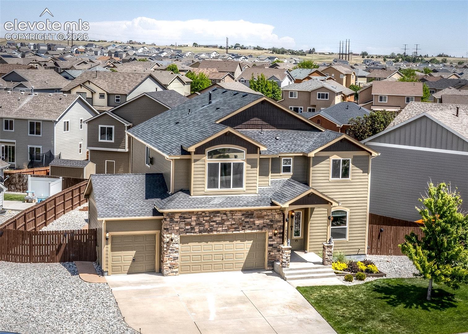 10237 Abrams Dr, Colorado Springs, CO 80925