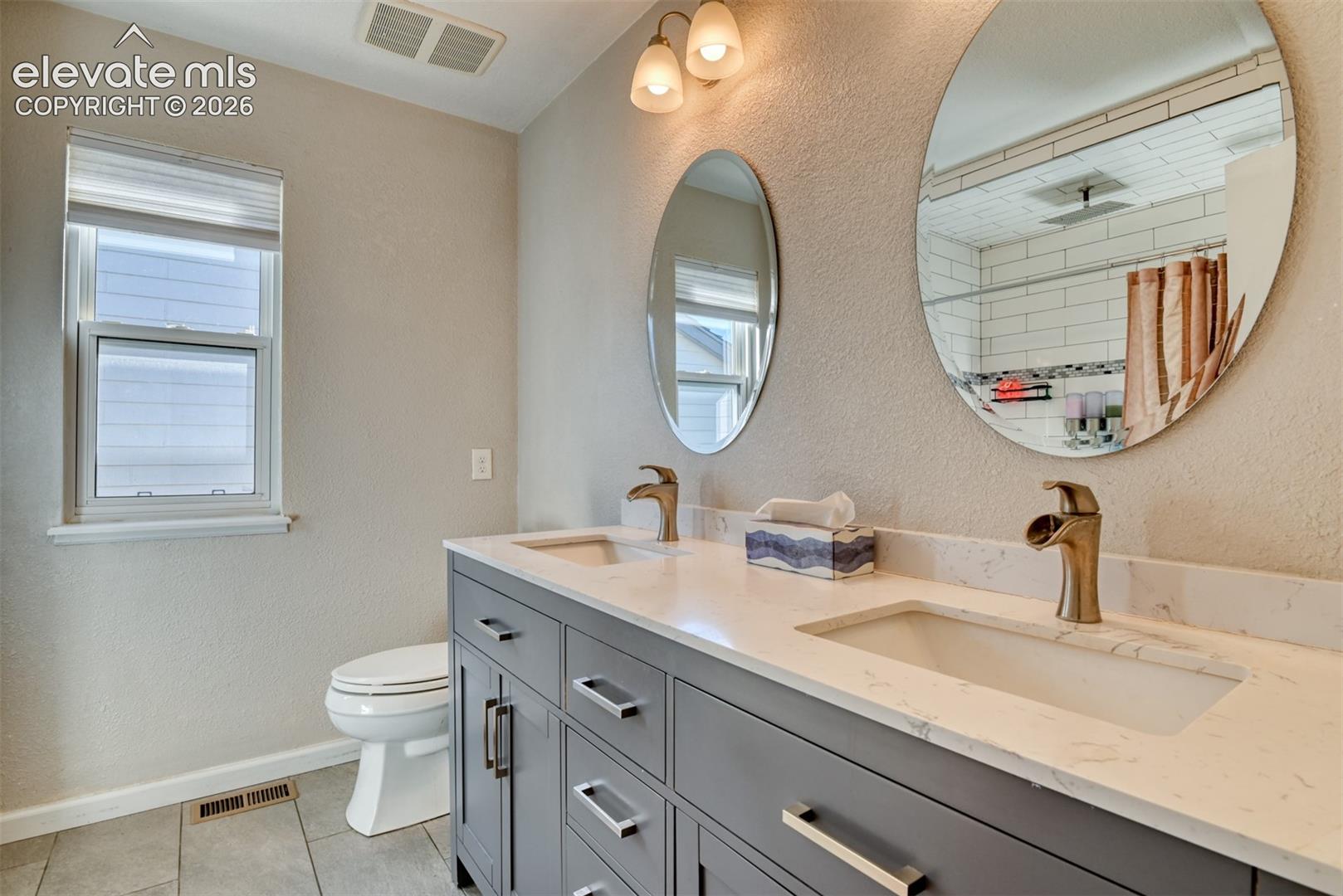 Photo 20 of 215 Medford Drive, Colorado Springs