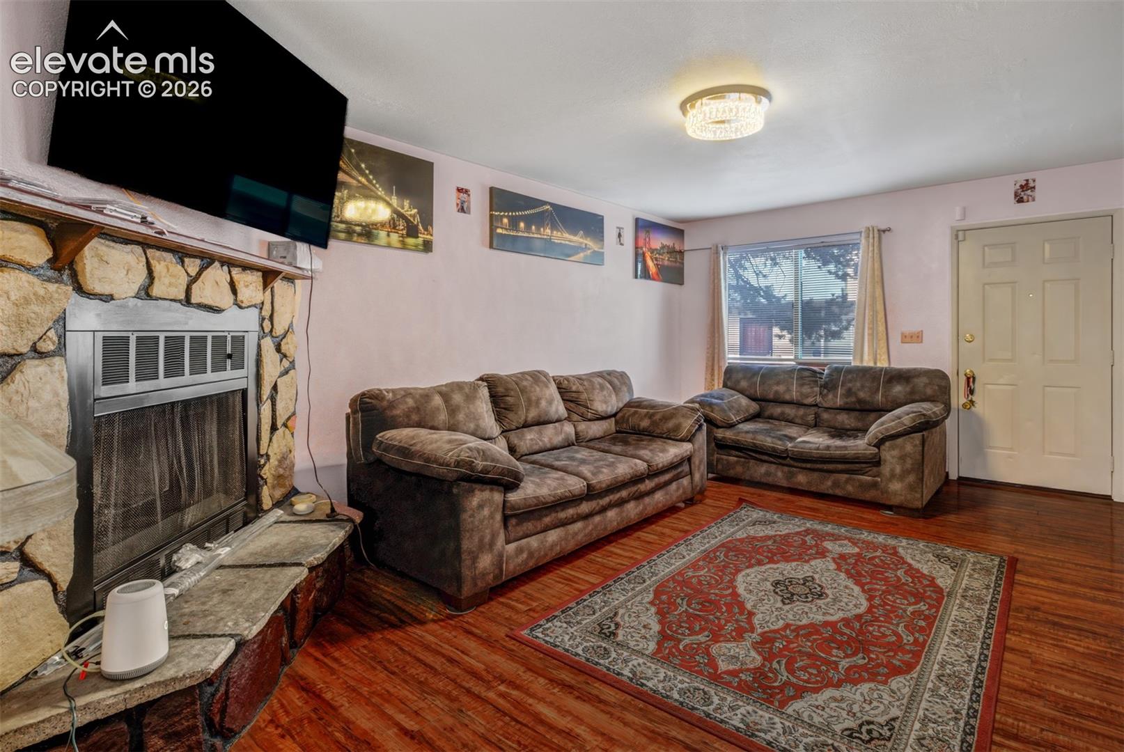 40 Murray Heights Dr, Colorado Springs, CO 80916