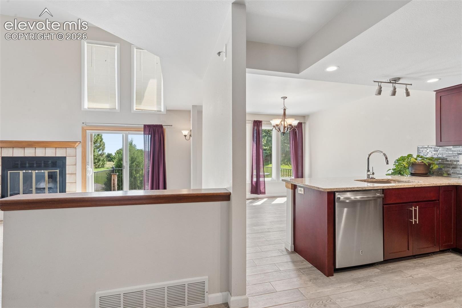 Photo 14 of 76 Woodbridge Drive, Colorado Springs