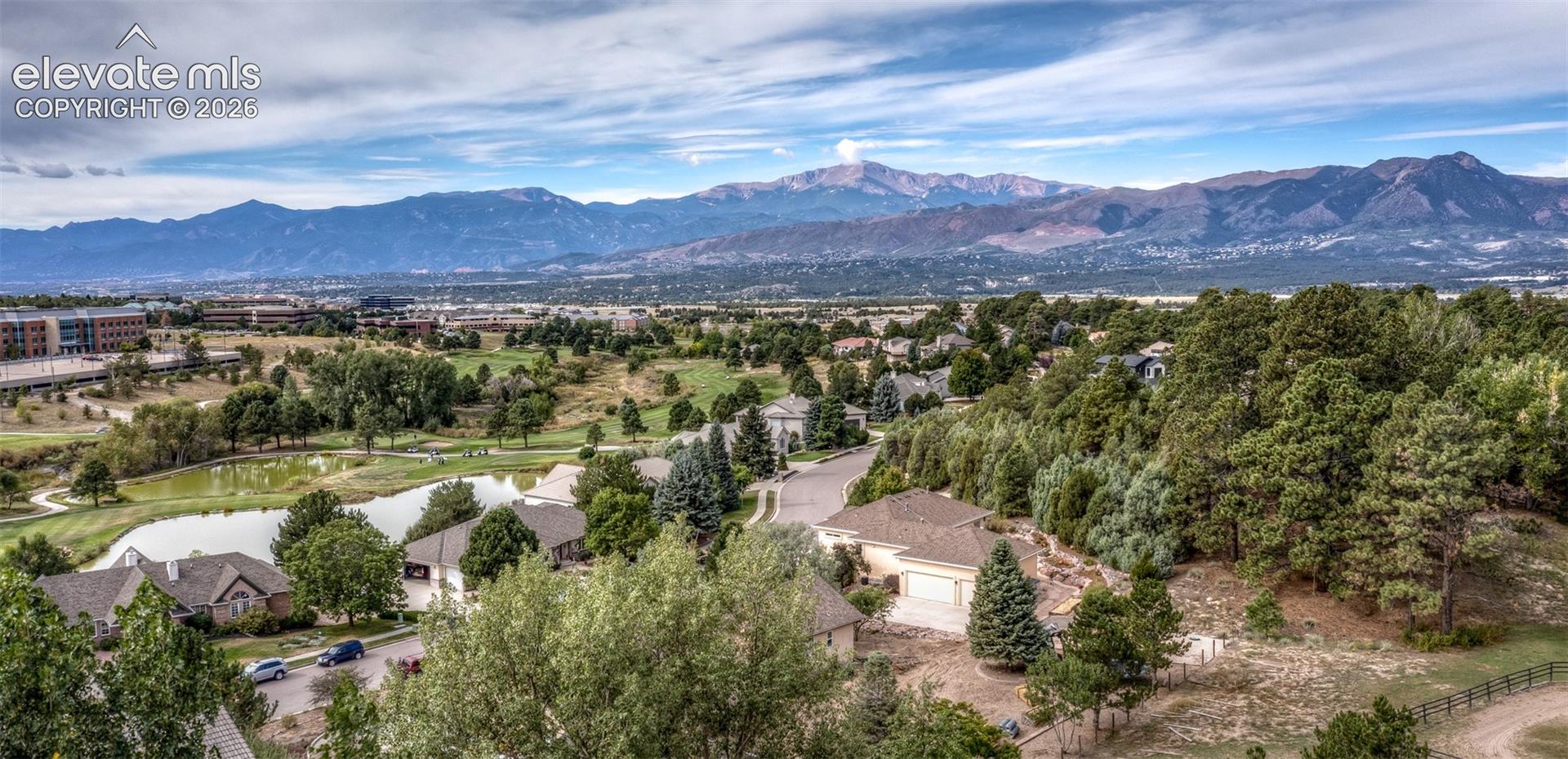 Close to golf, schools, shopping and more! 