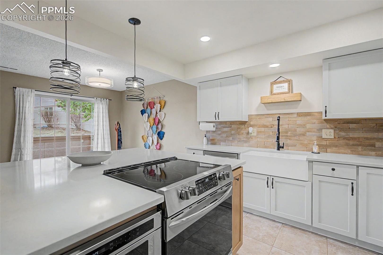 Photo 9 of 6179 Little Pine Circle, Colorado Springs