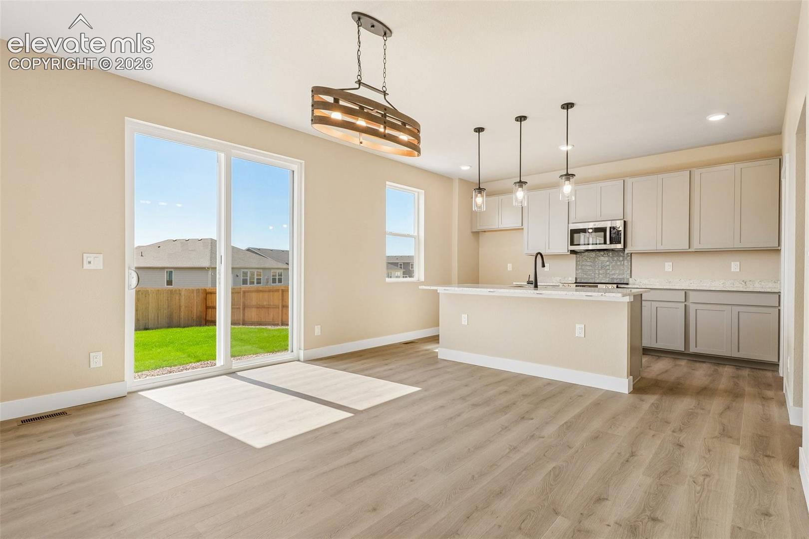 Photo 8 of 9161 Lanceleaf Drive, Colorado Springs