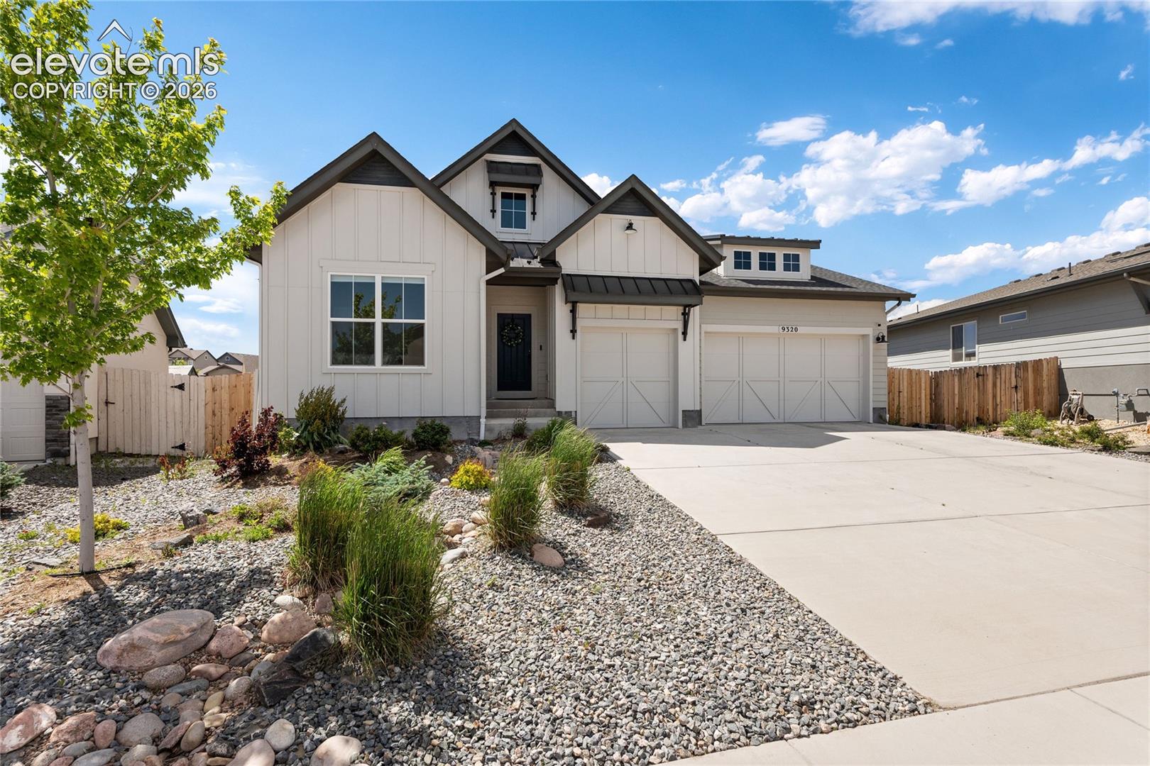 9320 Beaver Brook Dr, Colorado Springs, CO 80908