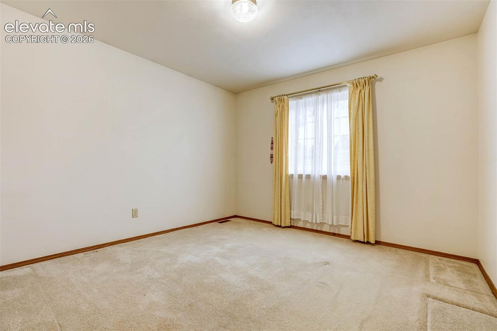 Photo 28 of 2170 Heatherdale Drive, Colorado Springs