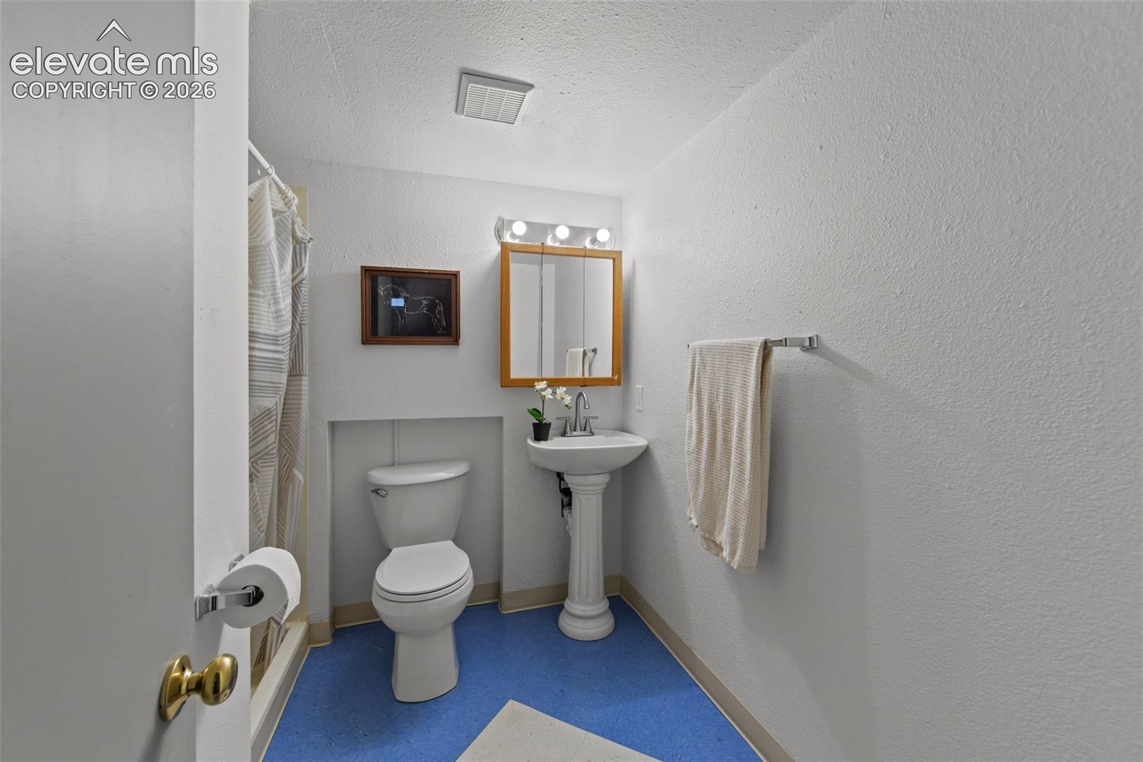 Photo 21 of 1746 Palmer Park Boulevard, Colorado Springs