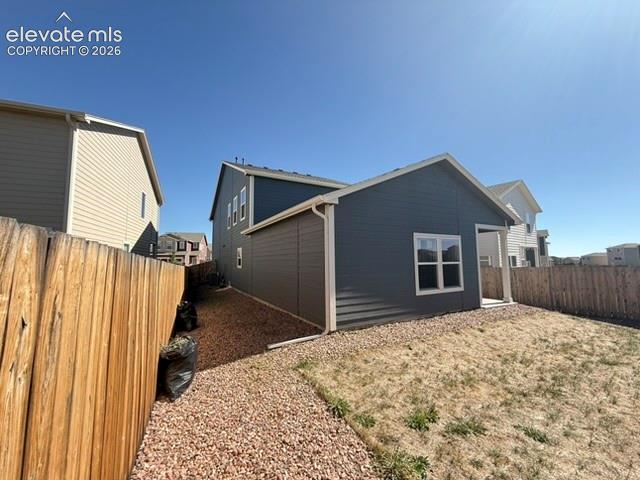 Wood privacy fencing