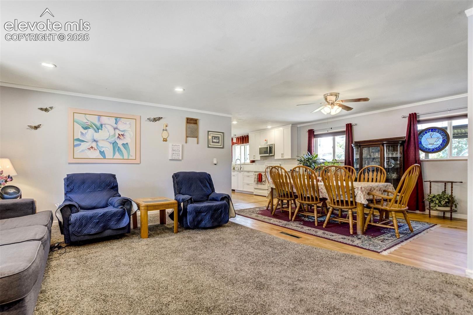 1215 Fosdick Dr, Colorado Springs, CO 80909