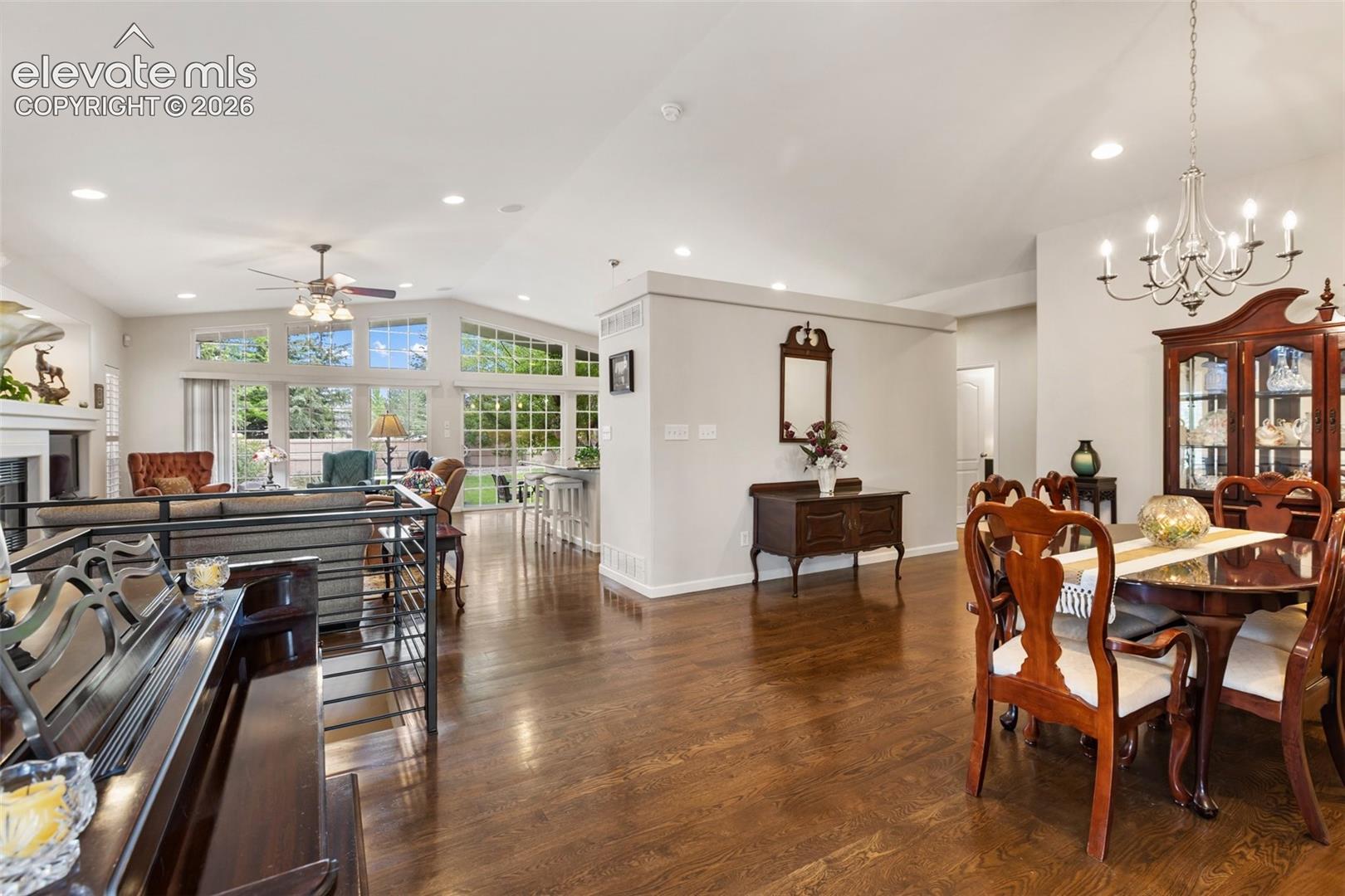 Photo 10 of 3385 Hollycrest Drive, Colorado Springs