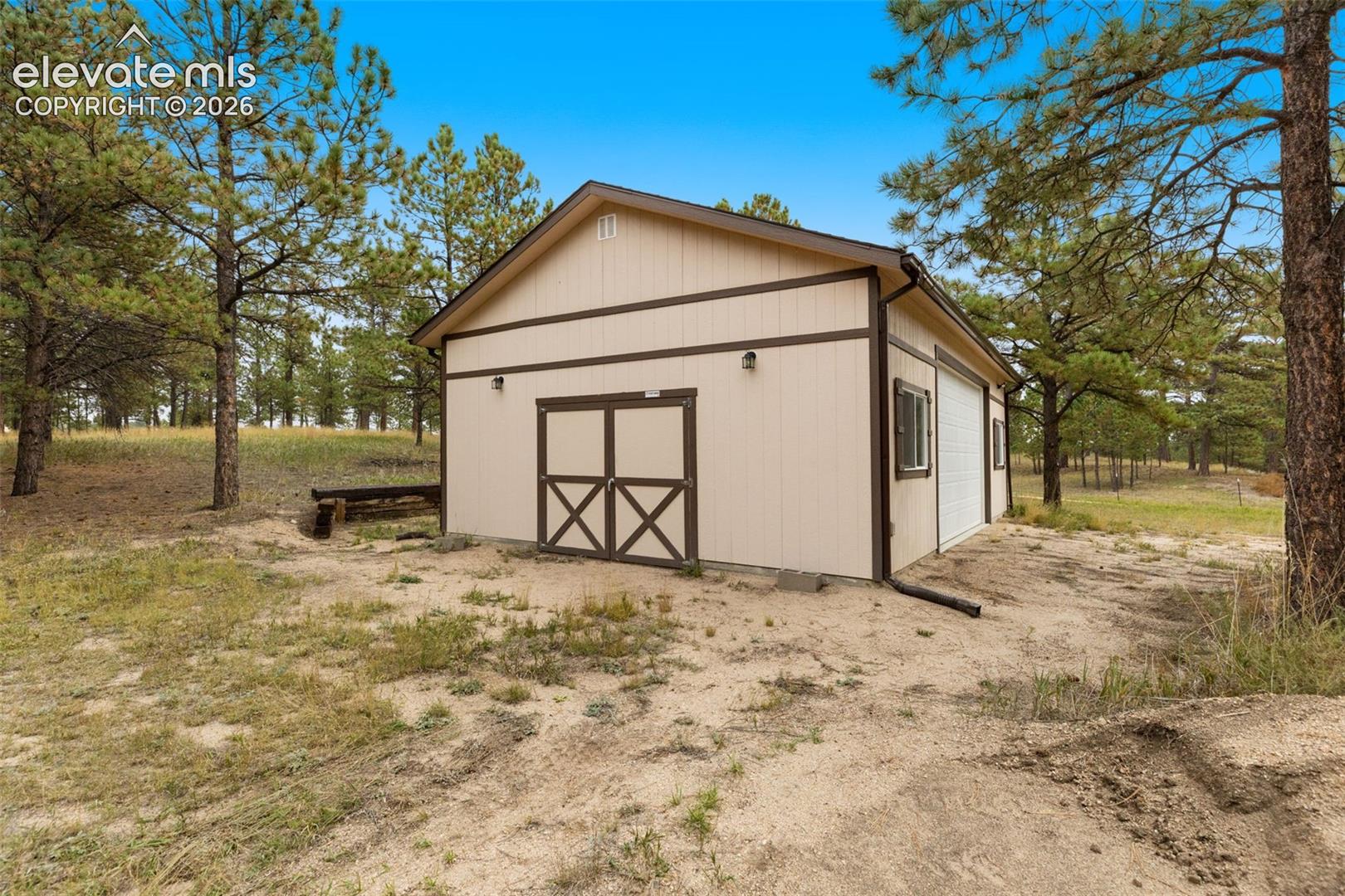 Stand alone workshop or garage