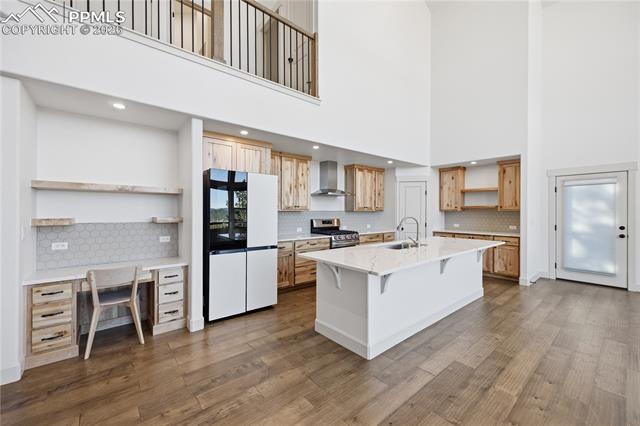1015 Locklin Way, Woodland Park, CO 80863