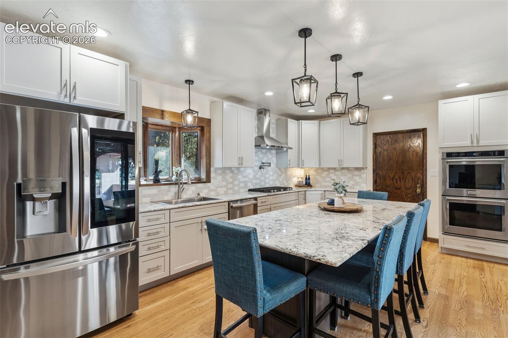 Photo 8 of 555 N Bear Paw Lane, Colorado Springs