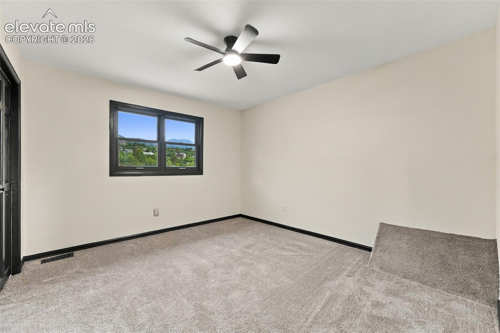 Photo 16 of 425 Roxbury Circle, Colorado Springs