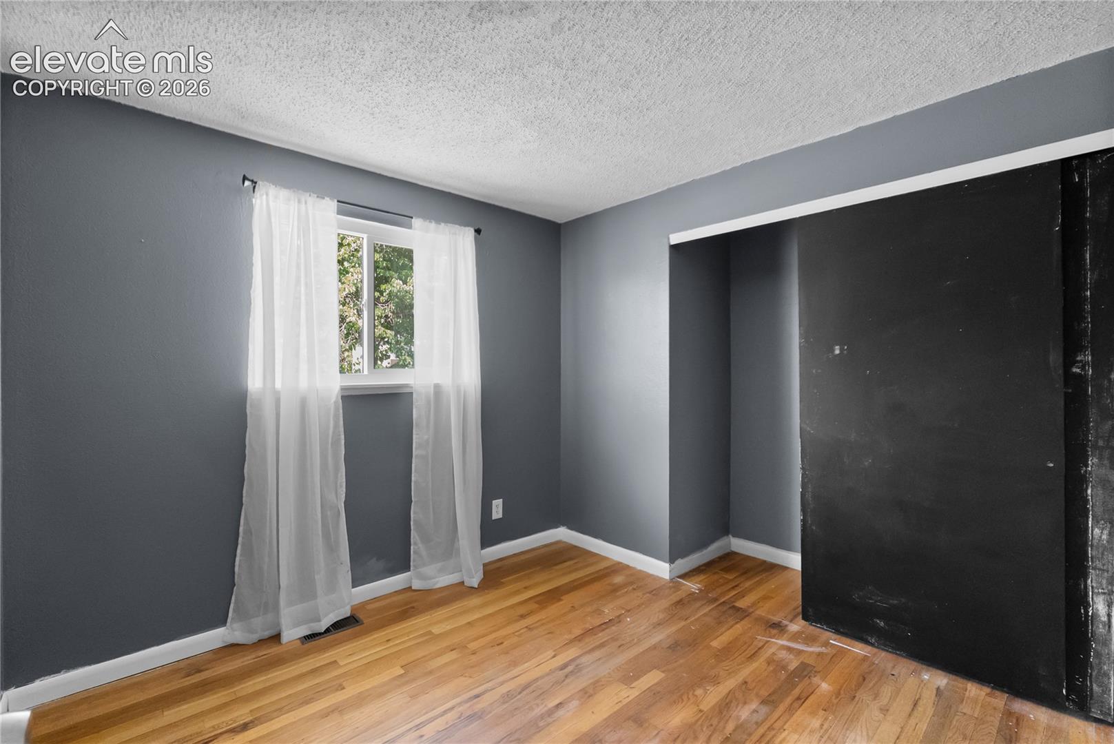 Photo 11 of 4011 E Pikes Peak Avenue, Colorado Springs