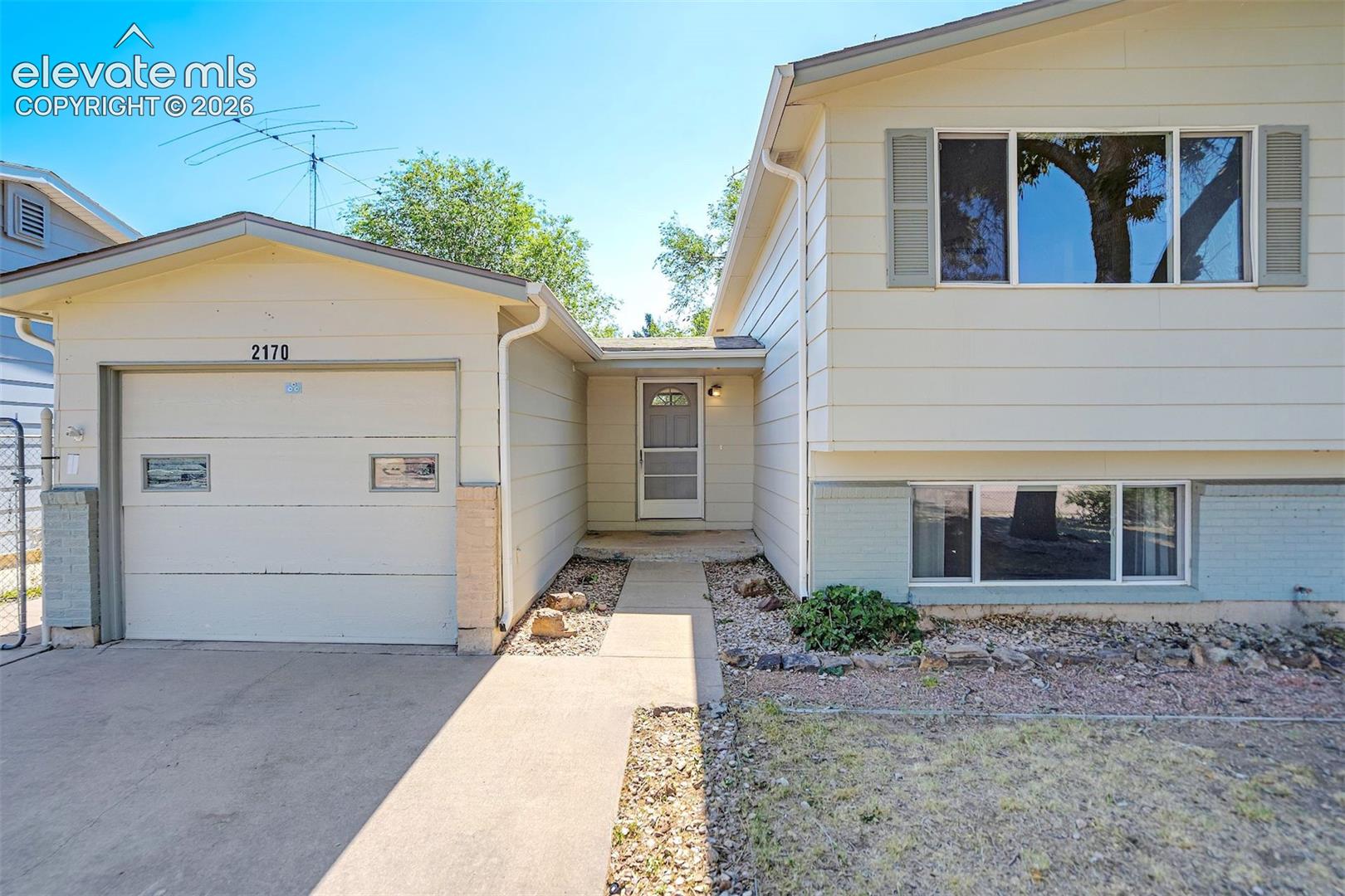 2170 El Vereda NA, Fountain, CO 80817