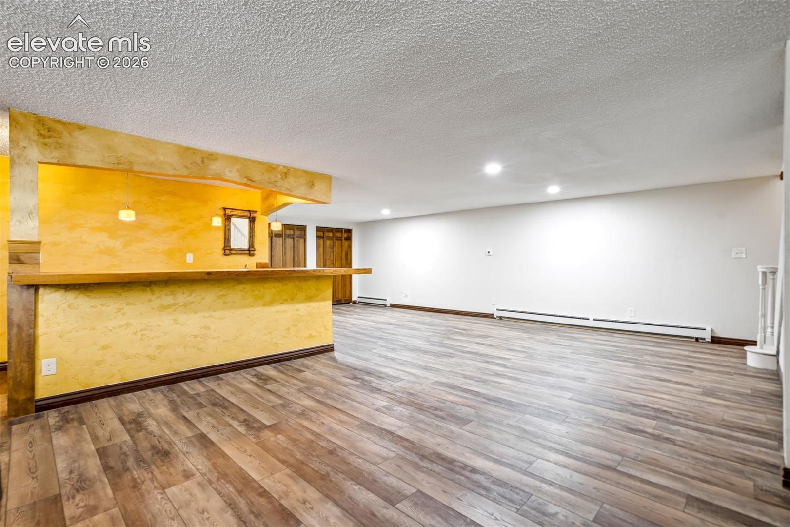 Wet bar