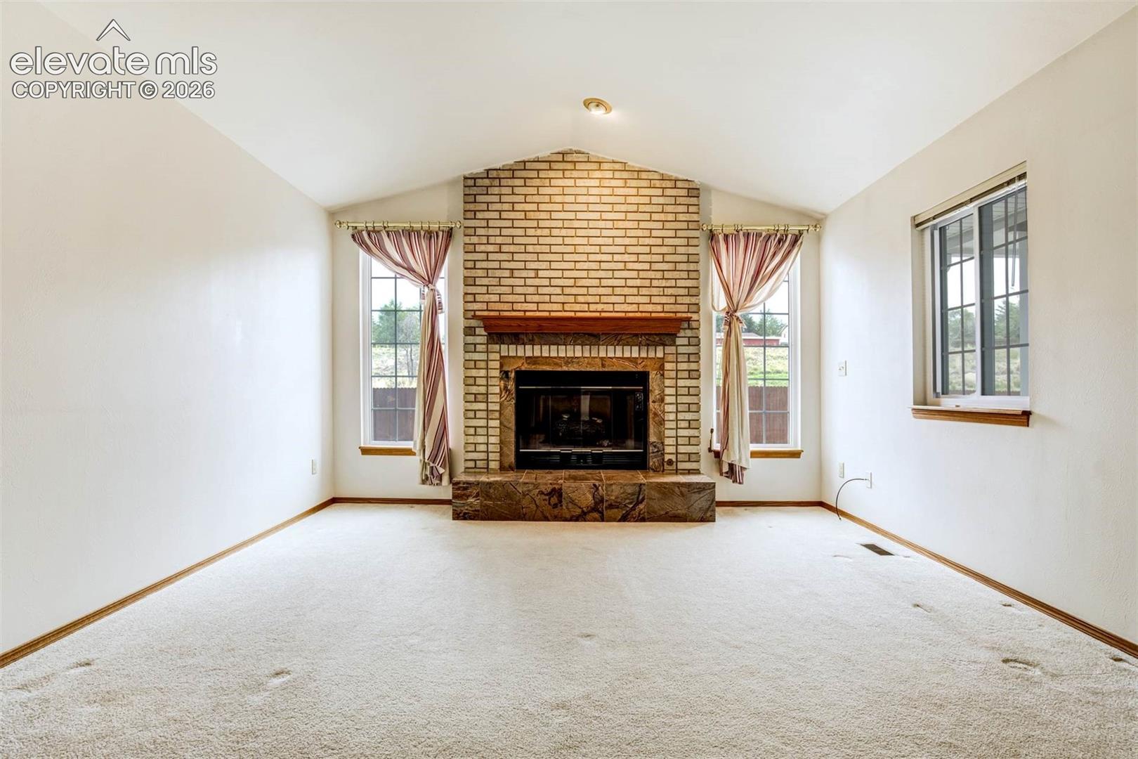 Photo 14 of 2170 Heatherdale Drive, Colorado Springs