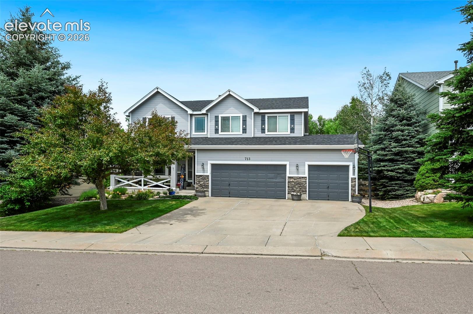713 Saber Creek Dr, Monument, CO 80132