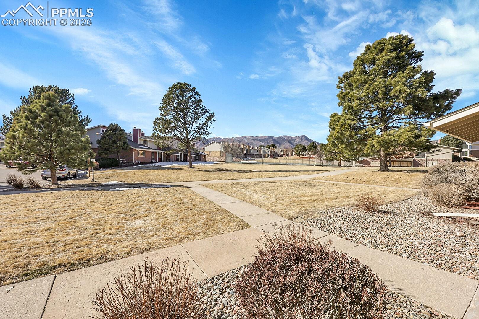 218 W Rockrimmon Blvd #C, Colorado Springs, CO 80919