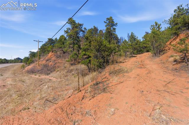 Entrance off of Hwy 24