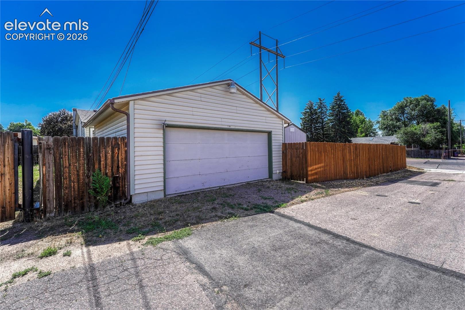 3402 N Institute St, Colorado Springs, CO 80907 photo