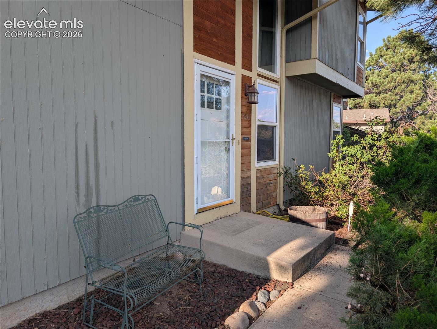 5945 Del Paz Dr, Colorado Springs, CO 80918
