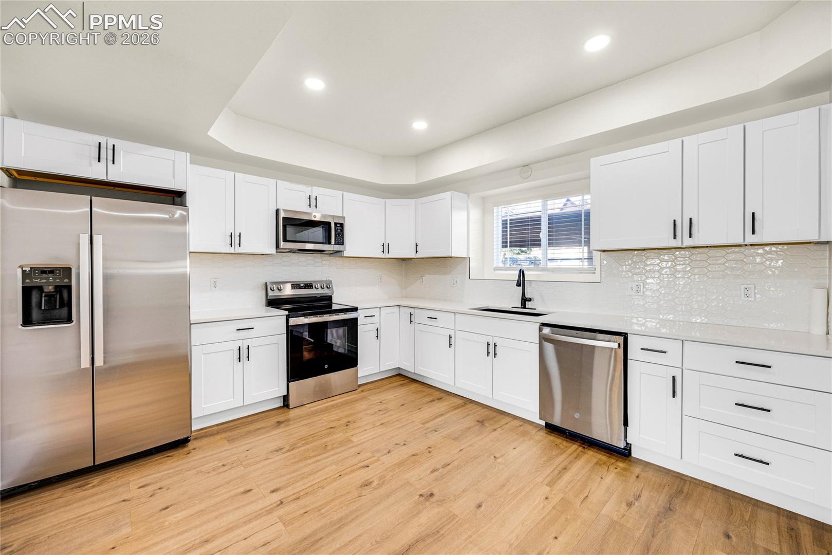 Photo 8 of 1463 Madison Ridge Heights #C, Colorado Springs