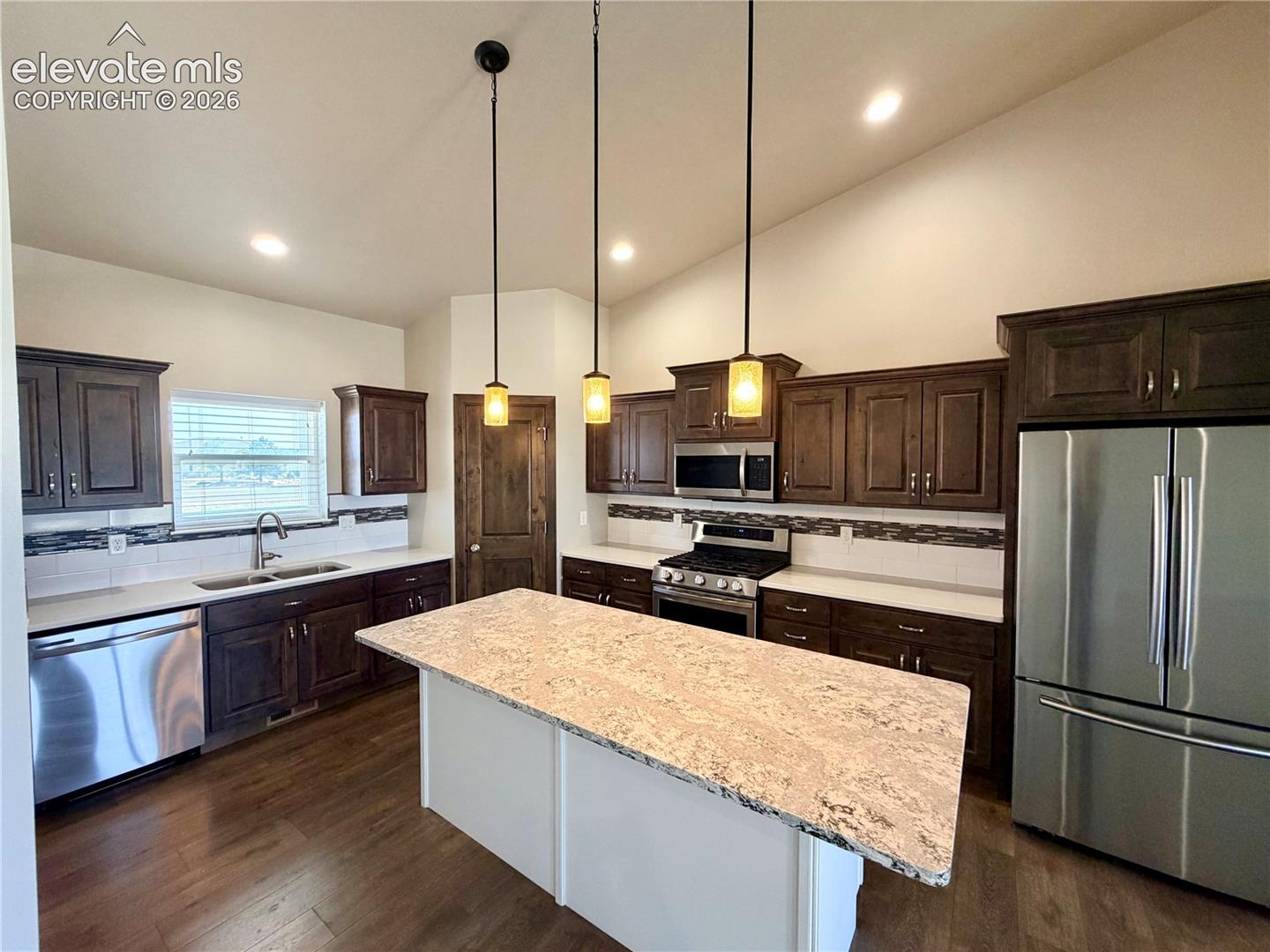 Photo 10 of 698 W McCulloch Boulevard, Pueblo West