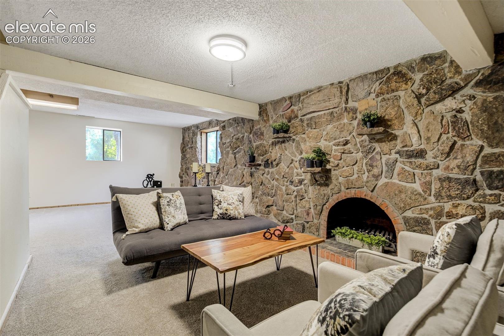 Photo 33 of 322 W Cheyenne Mountain Boulevard, Colorado Springs