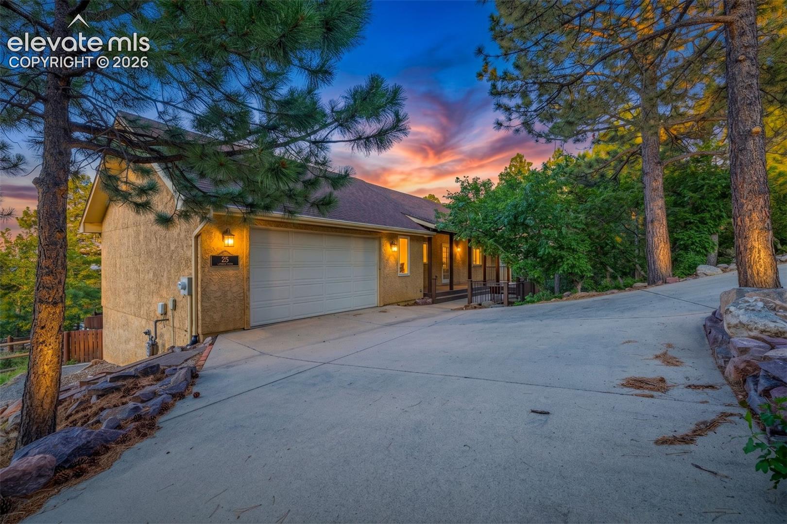 25 Leaming Rd, Colorado Springs, CO 80906
