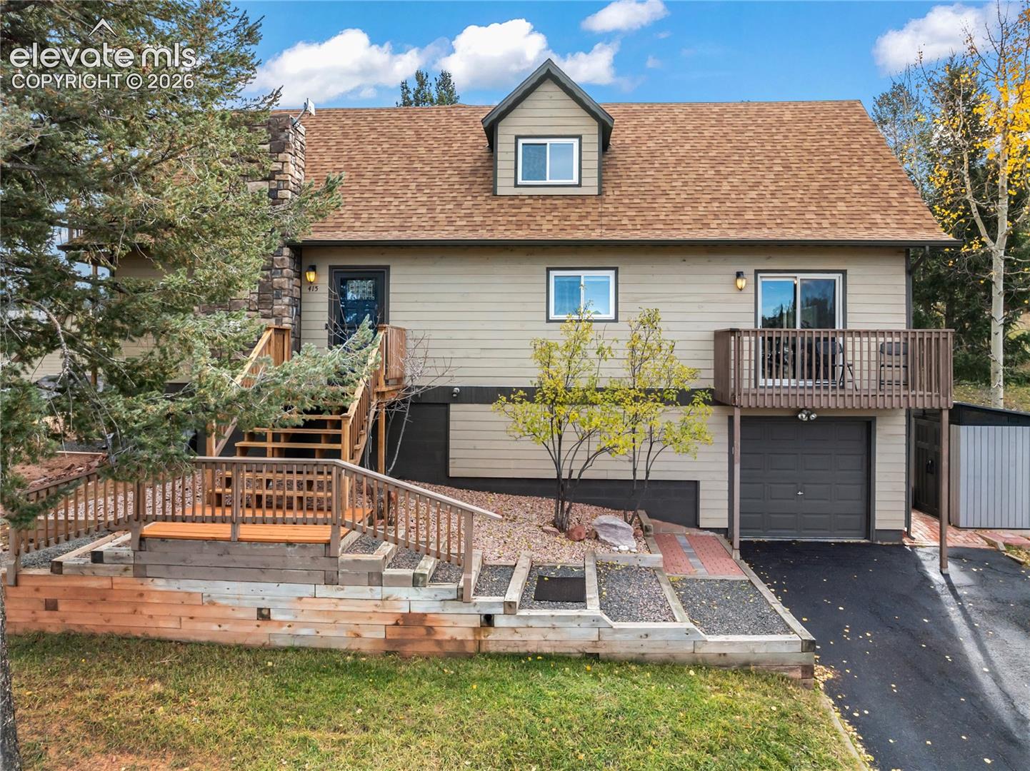 Photo 2 of 415 W Columbine Avenue, Woodland Park