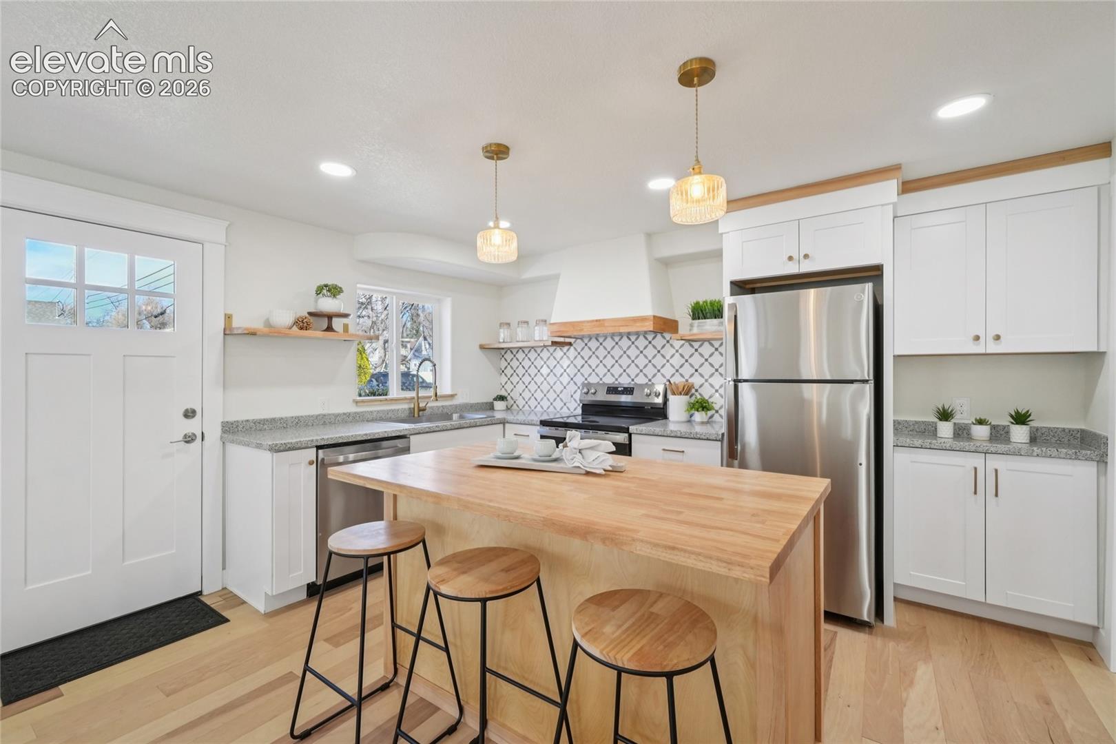 415 Yampa St, Colorado Springs, CO 80903