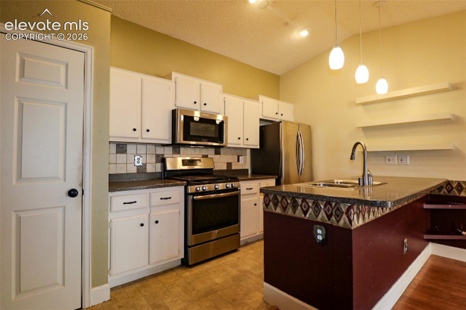 Photo 10 of 720 San Gabriel Place, Colorado Springs