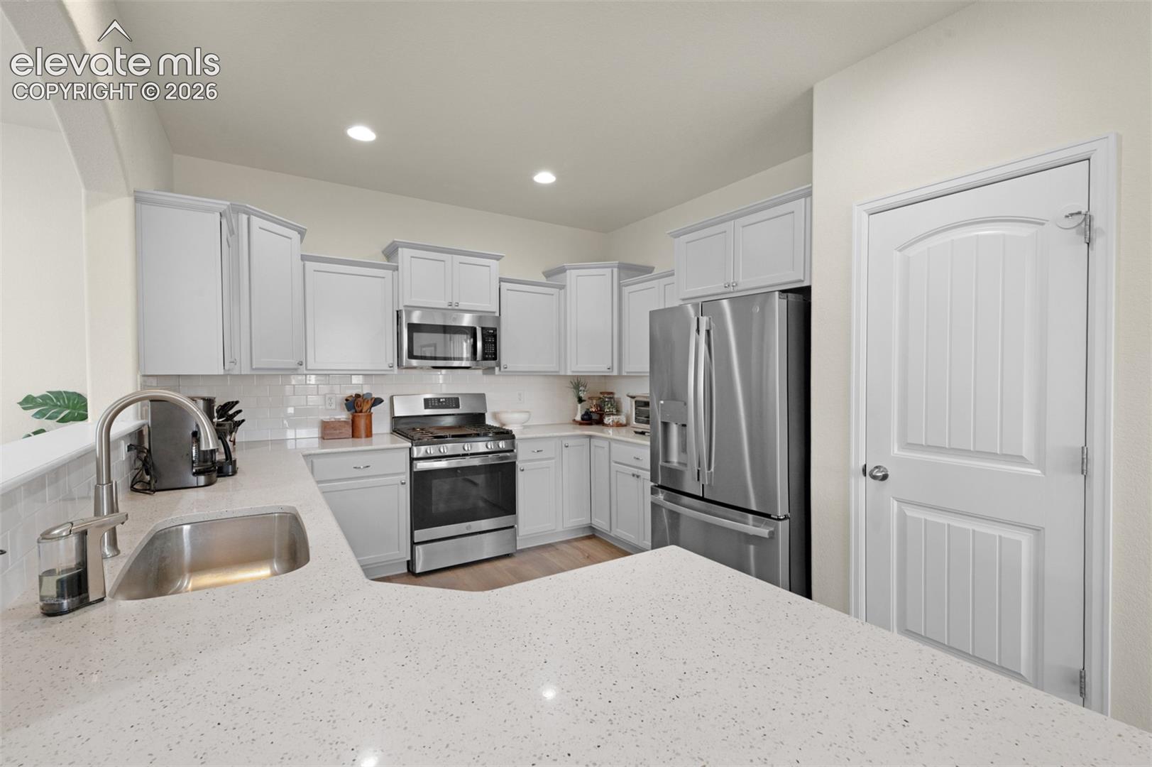 Photo 9 of 6035 White Wolf Point, Colorado Springs