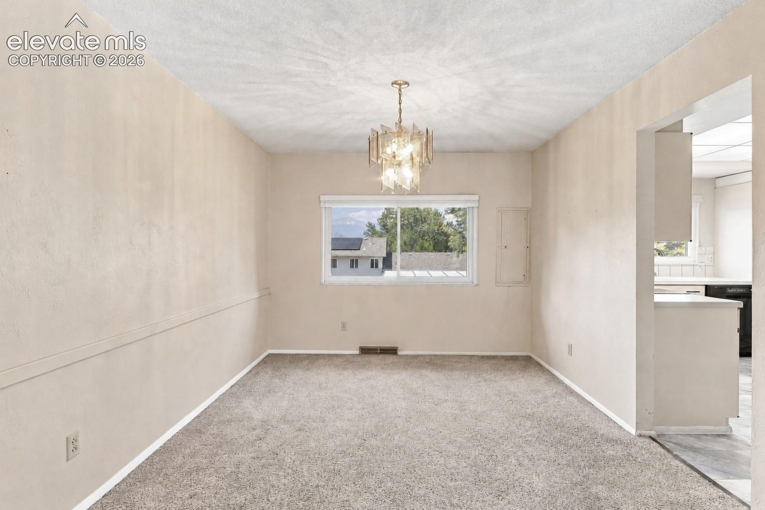 Photo 12 of 2210 W Greenwich Circle, Colorado Springs