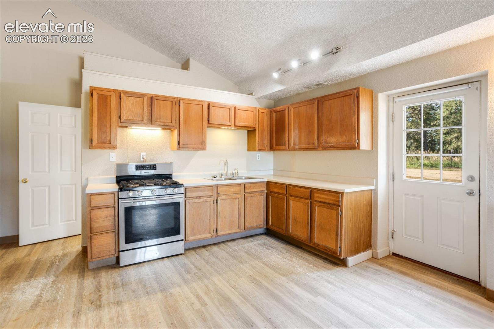 Photo 14 of 16685 Roller Coaster Road, Colorado Springs