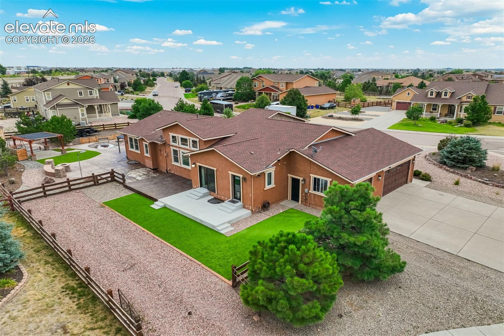 Photo 41 of 7555 Antelope Meadows Circle, Peyton