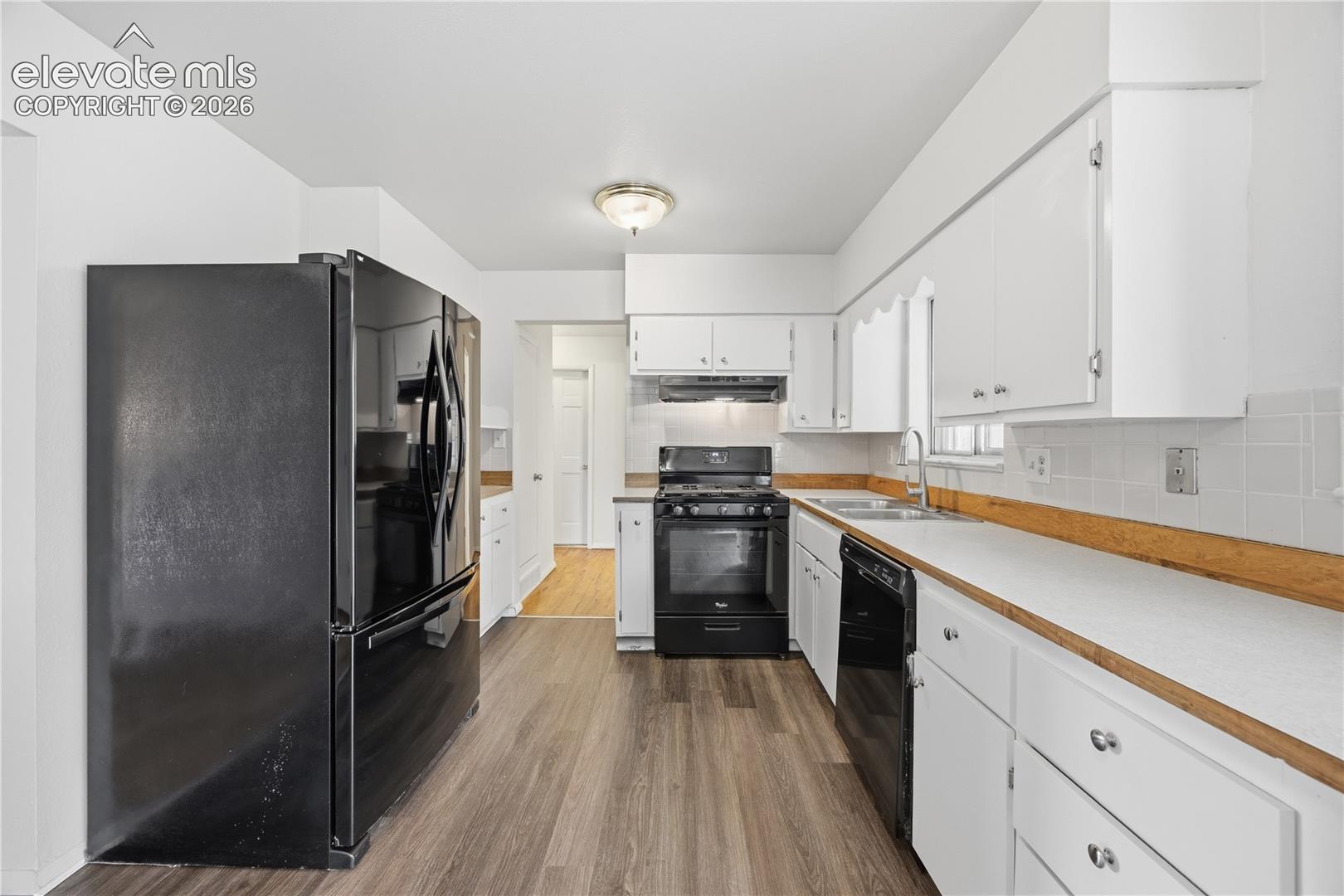 228 Fairfax St, Colorado Springs, CO 80911