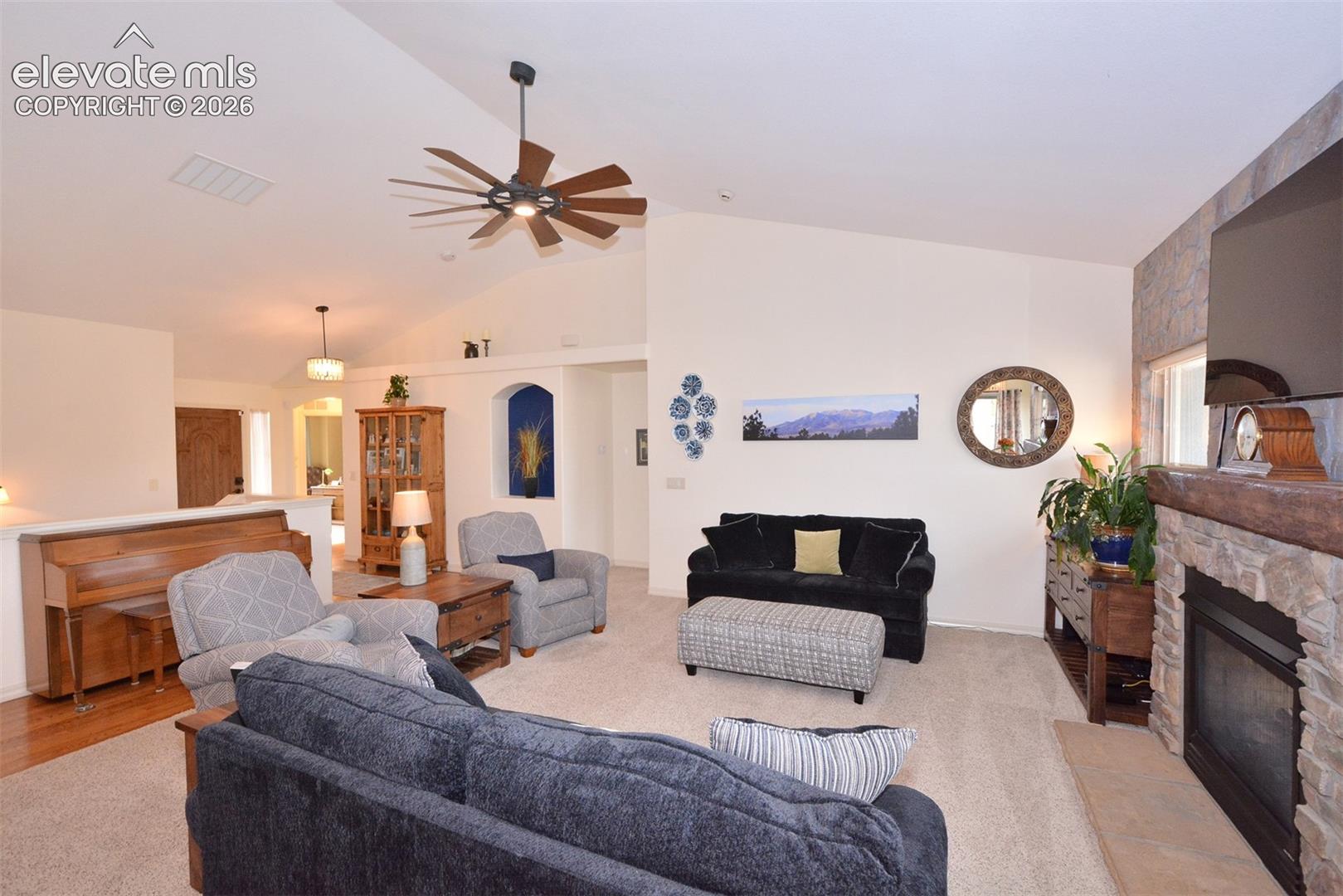 Photo 6 of 2917 Sovereign View, Colorado Springs