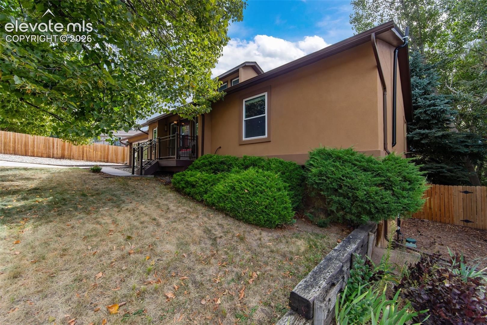 Photo 6 of 5541 Country Heights Drive, Colorado Springs