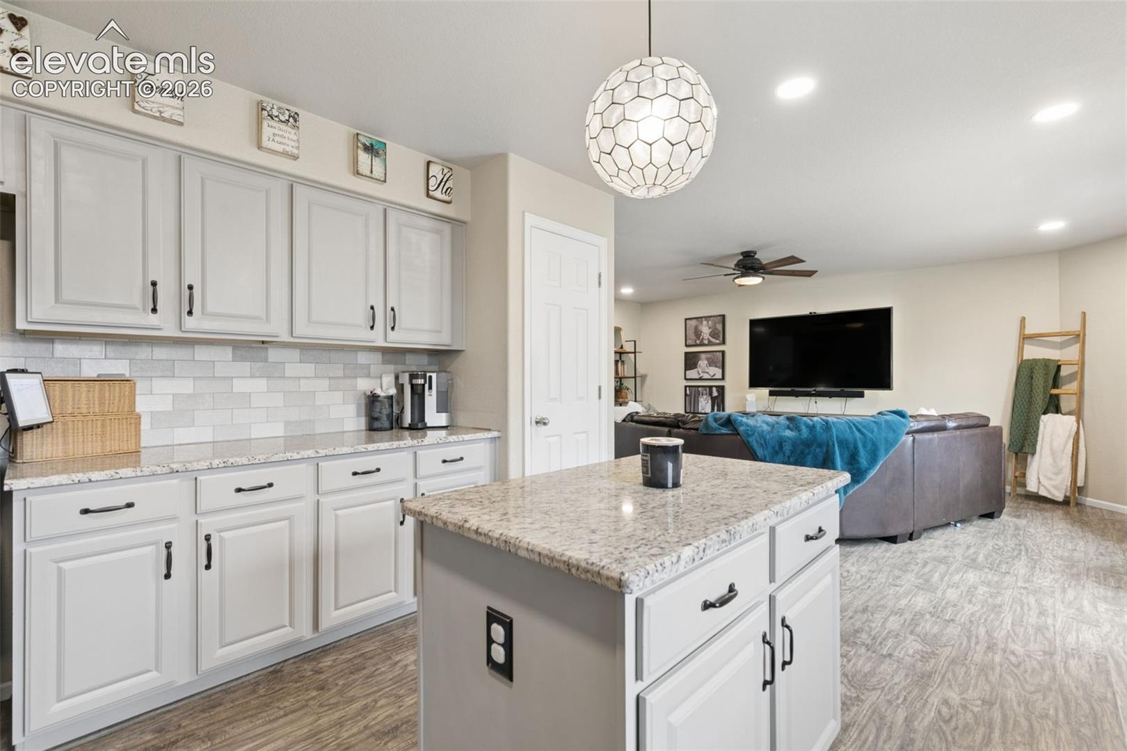 Photo 12 of 6914 Sierra Meadows Drive, Colorado Springs
